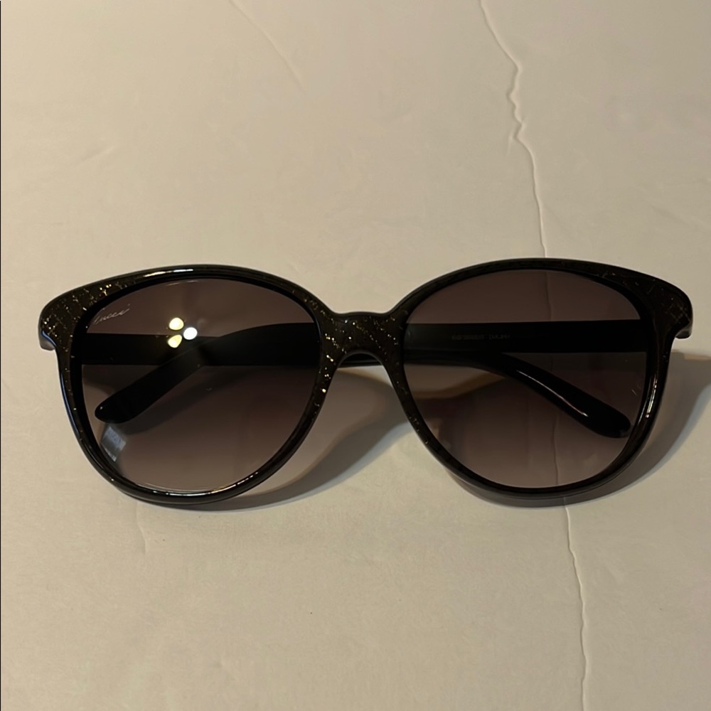 Gucci Black Sunglasses